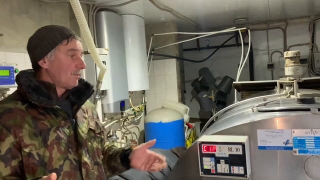 Самый главный агрегат в доильном зале смотреть онлайн