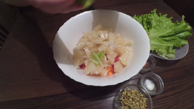 Салат с помело и чечевицей смотреть онлайн