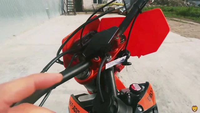 Мотоцикл EXPERT MOTO EMK7 CBS300 смотреть онлайн