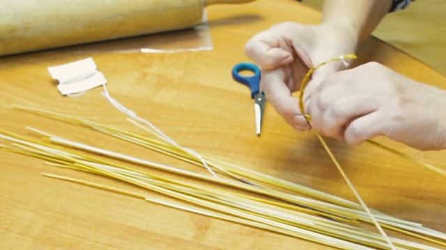 Видеоурок #2 Плетение соломенного плетешка смотреть онлайн