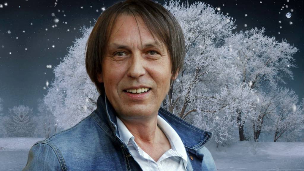 Снег - Николай Носков. Песня буквально завораживает: как же красиво про снег, зиму, про мечты... смотреть онлайн