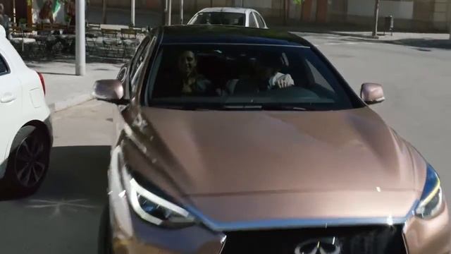 Infiniti Q30 InTouch смотреть онлайн