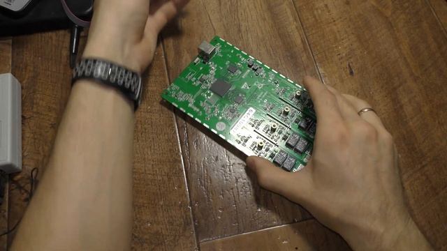 Ремонт USB осциллографа Hantek6104BC. Не подключается. смотреть онлайн