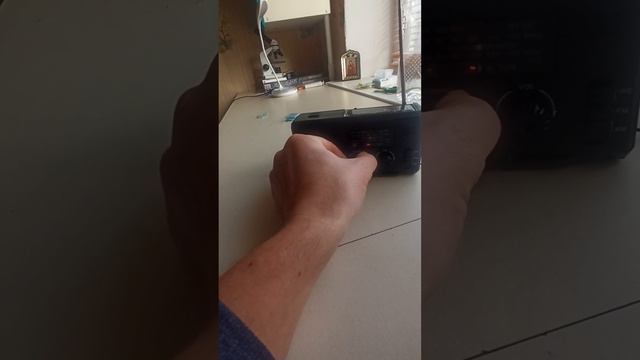 Ручной генератор с радио!!! С АлиЭкспресса. смотреть онлайн