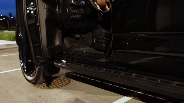 2021 Toyota Tacoma Review / The Most Popular Mid-Size Pickup truck смотреть онлайн