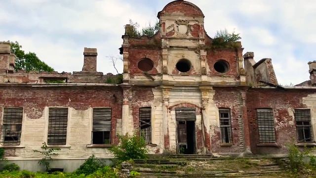 Псковская область, Волышово, заброшенная усадьба Строгановых смотреть онлайн