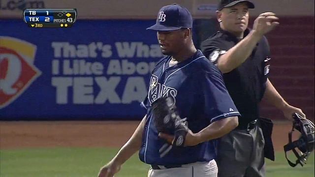 Berkman's two-run single смотреть онлайн
