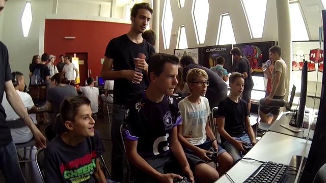 Square Arena FLIP 2015 video game festival смотреть онлайн