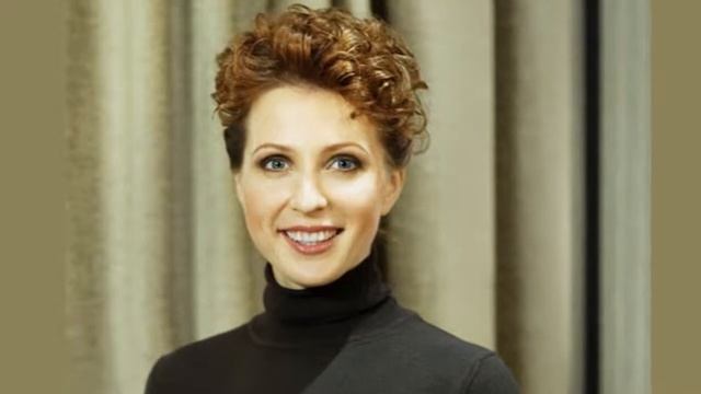 Яна Чурикова отметила праздник «поцелуем с Байкалом» смотреть онлайн