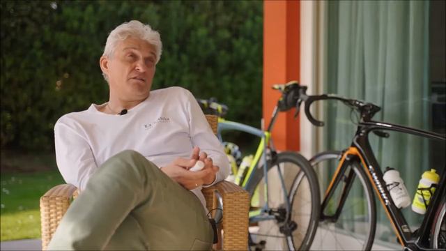 Тиньков про Пескова. От друга до люстрации.