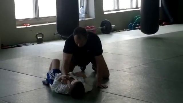 занятие по самбо Давид, конец периода обучения смотреть онлайн