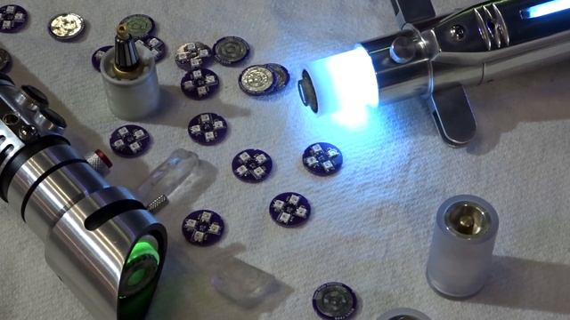 Space Windu RGB Neopixel/Plecter Pixel Blade Plugs смотреть онлайн