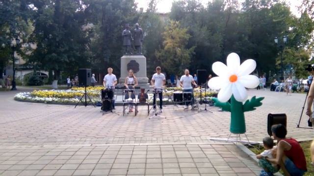 Оренбург, уличные музыканты. Музыкальный променад смотреть онлайн