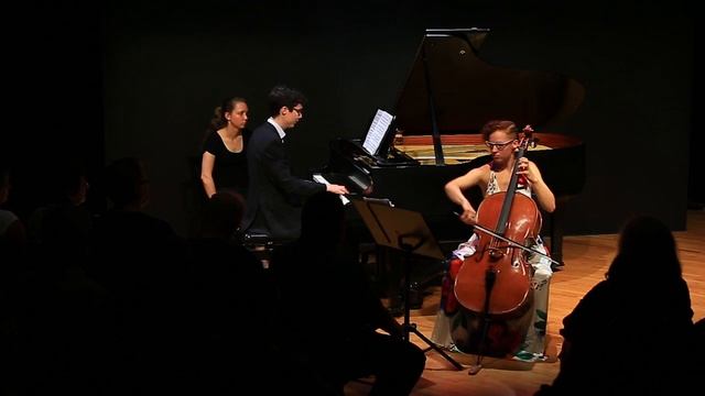 Bartok, Roumanian Folk Dances, 5th and 6th mvt: Porca Româneasca, Maruntel смотреть онлайн