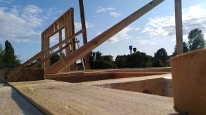 Как поднять стену 12м в одиночку /Каркасные стены