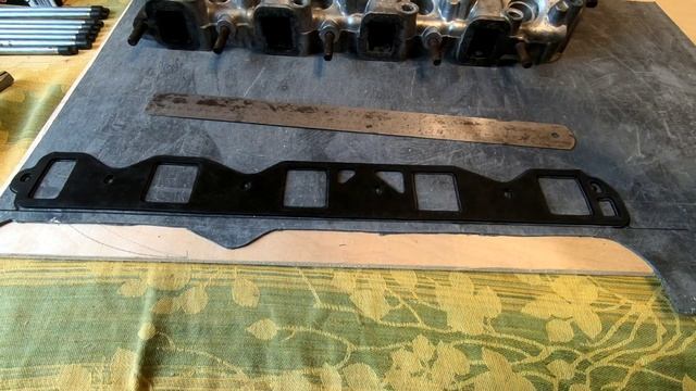 Паронитовая прокладка на впуск ГАЗ 53, ГАЗ 66 смотреть онлайн