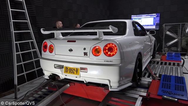 800HP Nissan Skyline R34 GTR - Dyno Run and INSANE Launches! смотреть онлайн