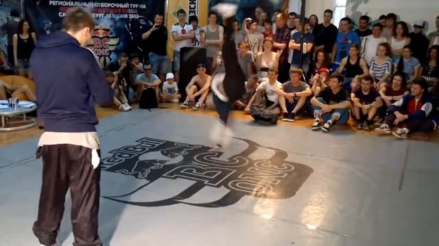 COMBOnation 5 POWERMOVE 1X1 Funt Vs Deni Rock