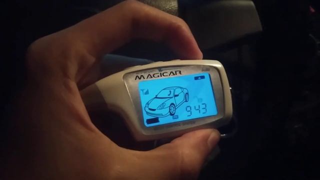 Как проверить температуру в салоне автомобиля и заряд аккумулятора смотреть онлайн