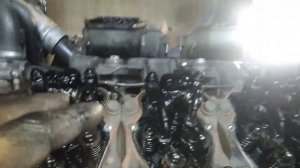 Сороконожка часть 33.Мерседес Актрос , регулировка клапанов, установка заднего борта.