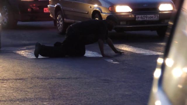 Алкаш переходит дорогу, часть 2, Старый Оскол. смотреть онлайн