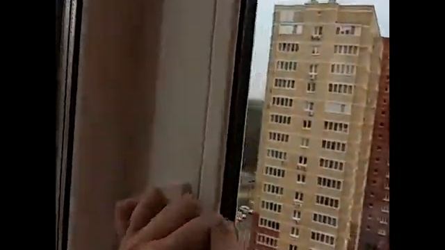 Мойка балконного остекления