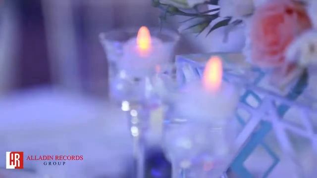 Family Party в стиле Гэтсби в белом. смотреть онлайн