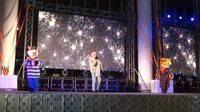 город новогодняя ночь 31 12 2022-01 01 2023 концерт музыка артисты гдк городского дворца культуры смотреть онлайн