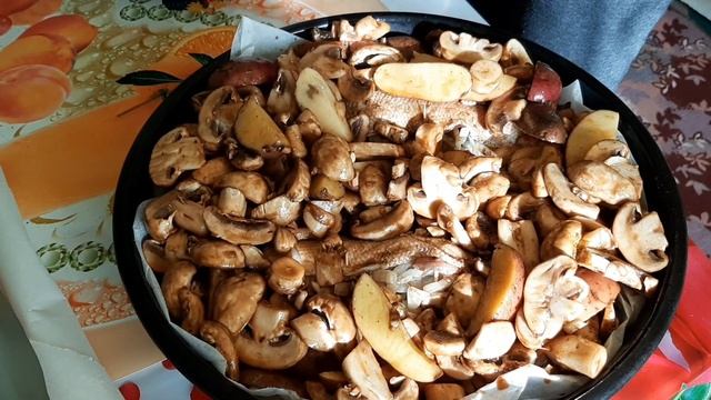 #РЫБА Красноглазка с картофелем и грибами запеченная в духовке/ Я МОЛОДЕЦ!! смотреть онлайн