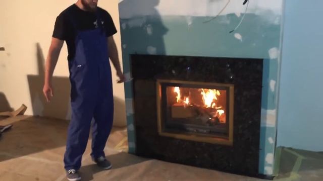 Бюджетный камин в таунхаус смотреть онлайн