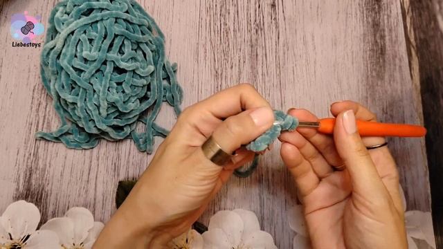 МК "зайчик Чарли", как связать бантик с острыми краями, галстук-бабочка для игрушки смотреть онлайн