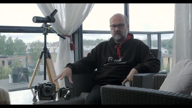 Olympus E-M1 MKII Vs. Olympus E-M1X - Which One Is BETTER?