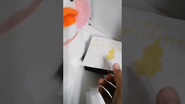 у клубнички выпал зубик?! распоковка подарка от зубной феи! смотреть онлайн