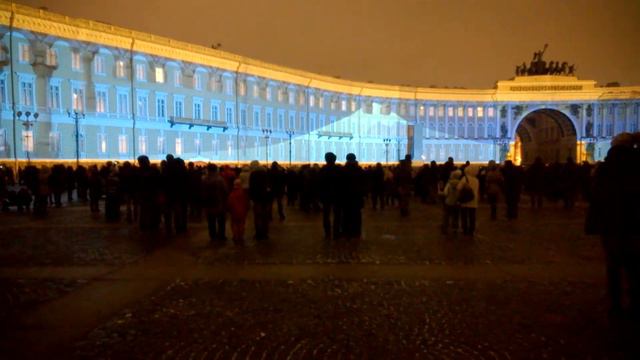 Новогоднее световое шоу на Дворцовой смотреть онлайн
