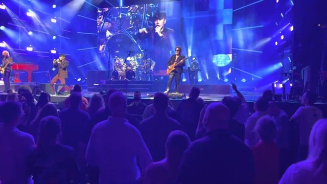 Journey in Concert. Yes. Celebrating my husband’s 60th and daughters 15th birthday’s. Happy birthda смотреть онлайн