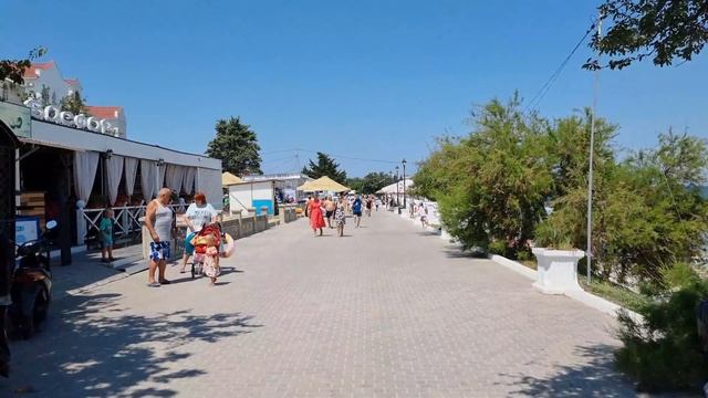 Пляж Омега в Севастополе. Где оставить машину, чем заняться, куда сходить поесть. смотреть онлайн