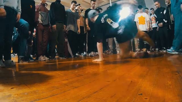 Sunny Soul vs Milky Rock - Джем Старая Школа 2020 - Москва смотреть онлайн