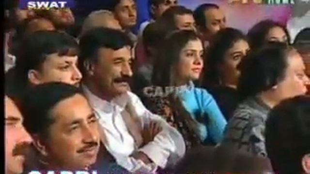 Ghazala Javed New Pashto Song 2010 - YouTube.wmv