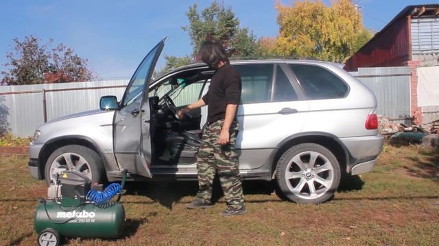 Вода в салоне bmw x5 e53. В ногах пассажира/водителя/под ковриком/в багажнике. смотреть онлайн