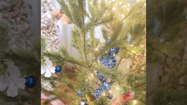 НАРЯЖАЕМ Ёлку И УКРАШАЕМ ДОМ К Новому 2021 ГОДУ