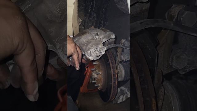 2012 mitsubishi Galant how to remove brake pads and rotors front смотреть онлайн