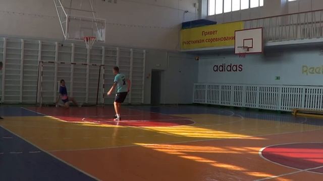 ОБЗОР ФУТЗАЛОК! LUNAR GATO VS ADDIDAS X.! смотреть онлайн