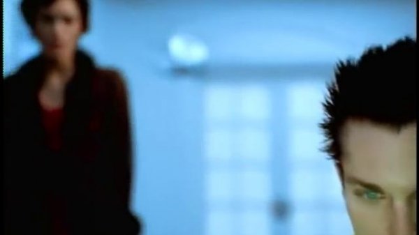 Cher - Strong Enough "Video Official" (Subtitulada en Español) [HQ]