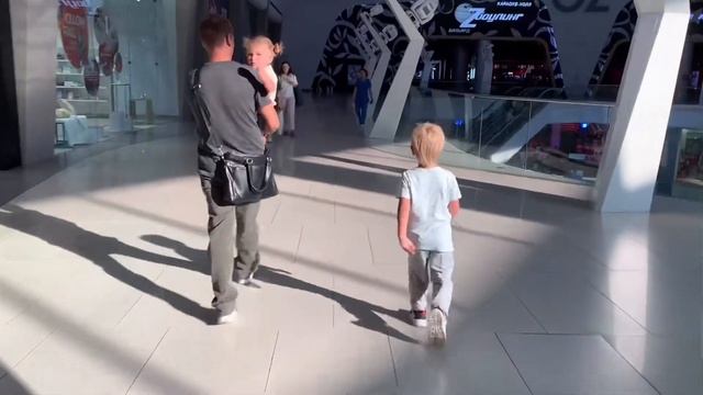 Маленький блогер из Краснодара / Первое видео на канале / Знакомство со мной - ФК КРАСНОДАР/ Море смотреть онлайн