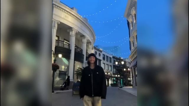 Неадекватный фанат Вали Карнавал / Провал сестры Инстасамки / Димас променял Аню на другую смотреть онлайн