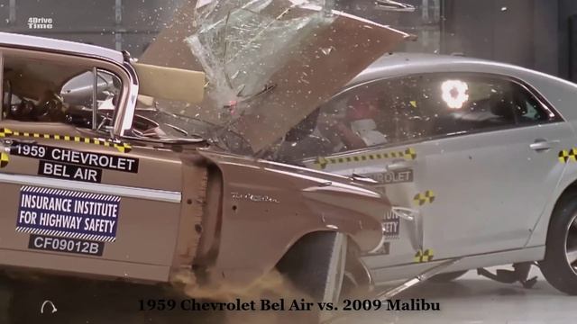 Old Car vs Modern Car during Crash Test / Evolution of Car Safety смотреть онлайн