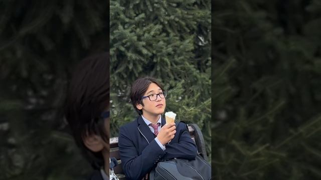 Мы предложили людям сказать своим Мамам «Я тебя люблю Мама» смотреть онлайн