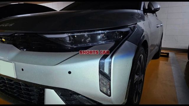 All New 2024 Kia K3 Handsomely Spotted In An Underground Car Park смотреть онлайн