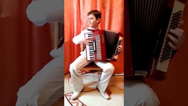 Лыскович Игнат, аккордеон, младшая группа смотреть онлайн