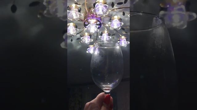 Умная салфетка для стёкол и зеркал! Чистота без моющих средств! смотреть онлайн